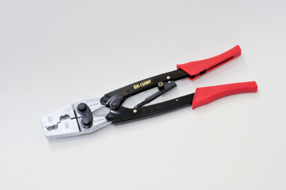 Hand crimp tool for bootlace ferrules 120 to 150mm